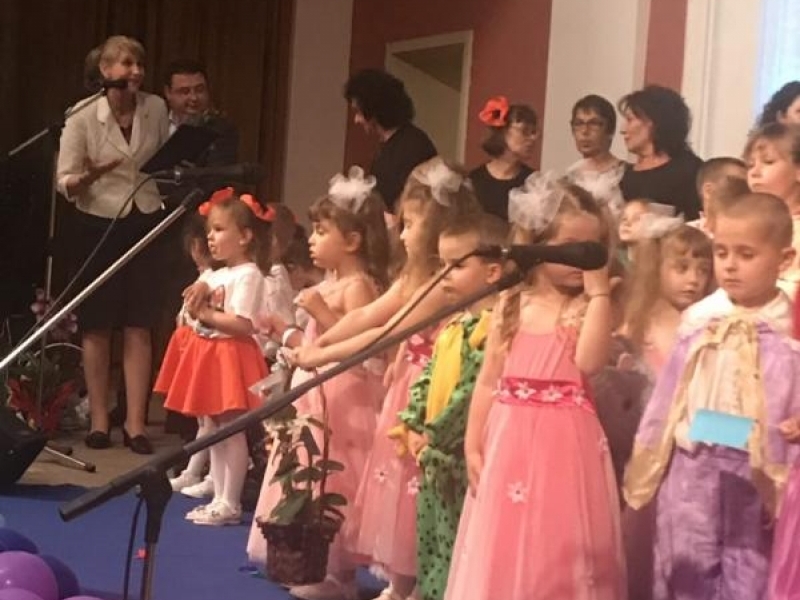 ДГ „Радост“- гр. Свищов  отпразнува 45-годишен юбилей с вълнуващ спектакъл