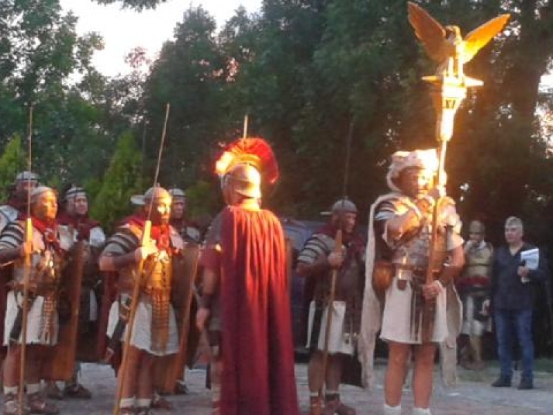 С уникално огнено шоу бе открито  Дванадесетото издание на фестивала „Орел на Дунава”