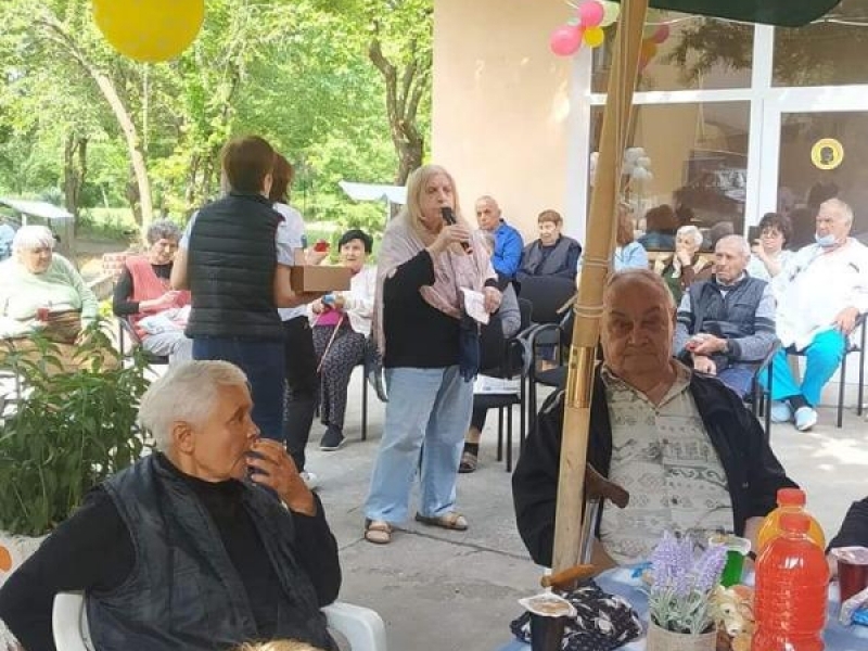 Домът за стари хора „Мария Луиза“ в Свищов отбеляза 111 години от създаването си 