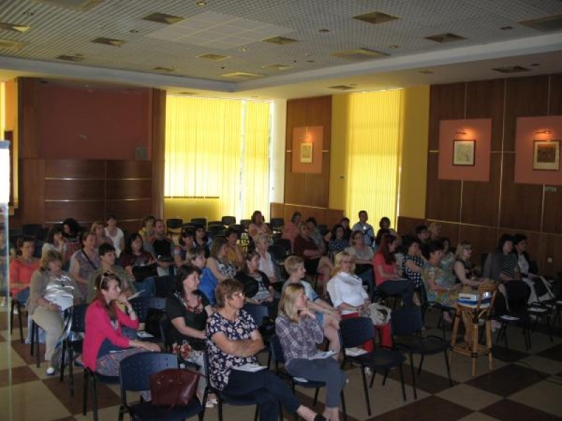 Служители на община Свищов от служба ГРАО присъстваха на семинар в КК Албена