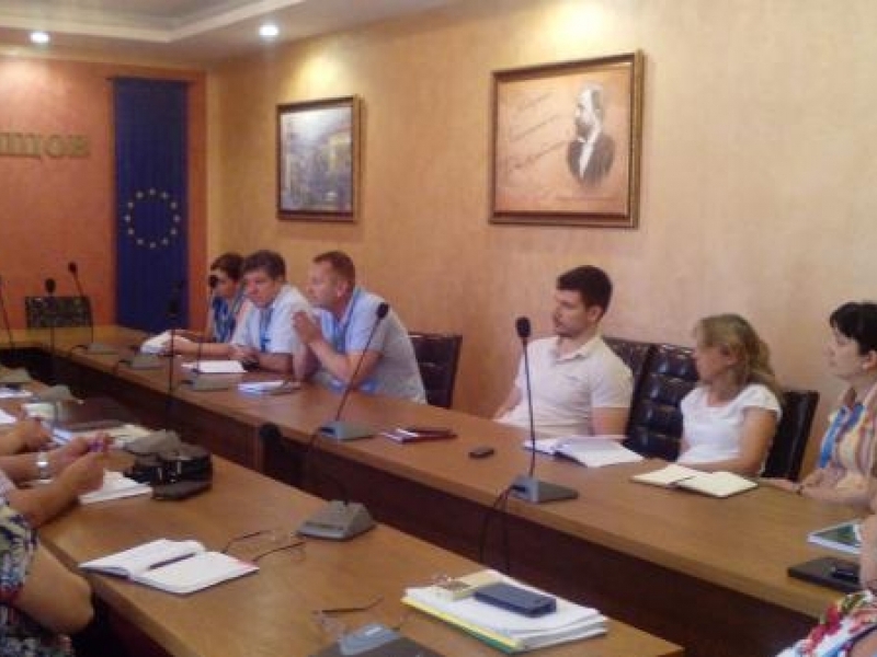 Работна среща свързана с Инвестиционната програма на община Свищов се проведе в Гербовата зала