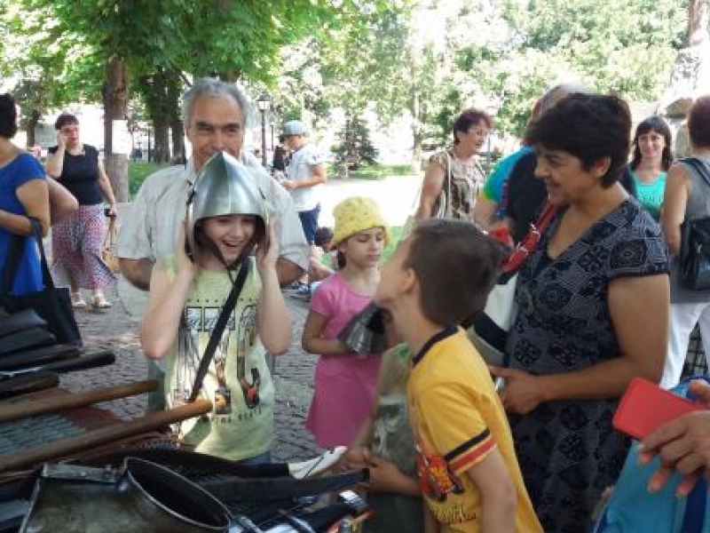 Честванията по повод 139-та годишнина от Освобождението на град Свищов започнаха с музей на открито