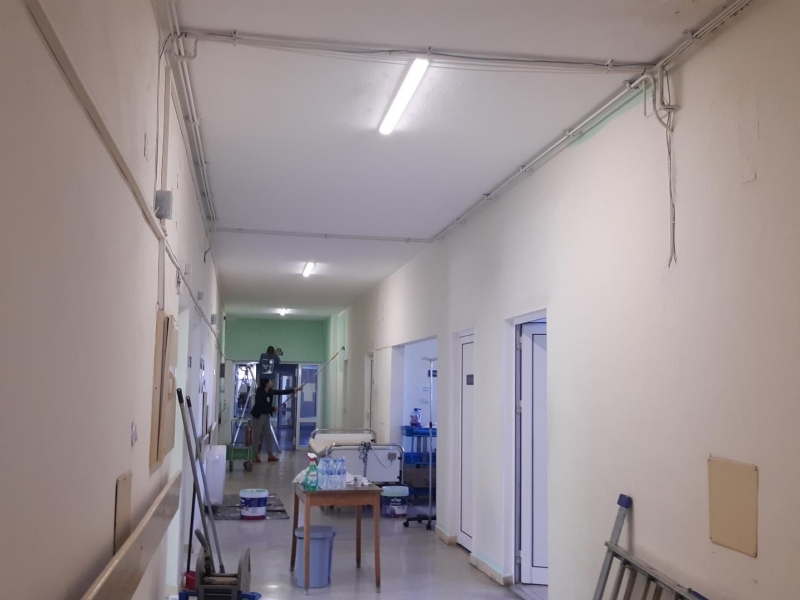 Доброволци от организацията „Хана Проджект“ за пореден път оказват подкрепа на болницата в Свищов 