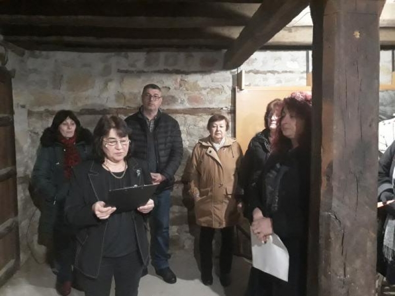 Исторически музей – Свищов откри изложба „Нека е берекет!“ по повод празника на лозарите и винарите