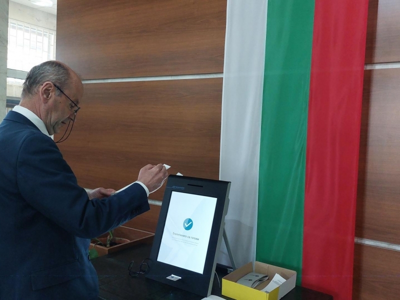 ВАЖНО ЗА ИЗБИРАТЕЛИТЕ: Пробни демонстрации за гласуване с машини в Община Свищов 