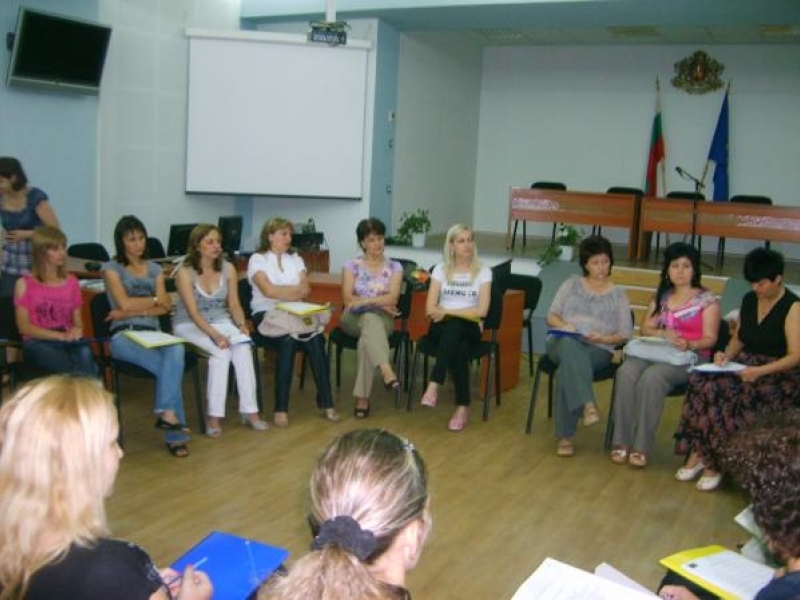 На 7 и 8 юли 2011 г. в Зала 1 на Община Свищов се проведе обучение на новоназначения персонал на Цен