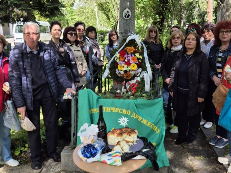 Община Свищов отбеляза 128 години от трагичната смърт на Алеко Константинов 