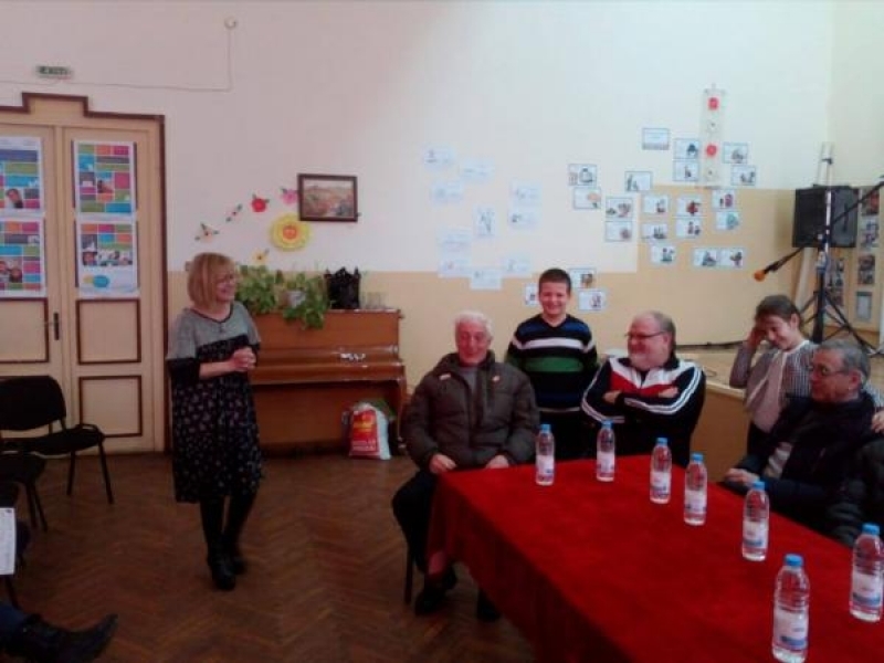 Третокласници от СУ „Николай Катранов“ учат за фолкорните традиции