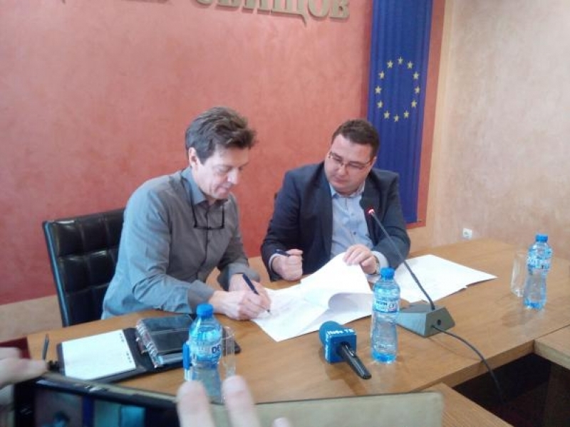 Община Свищов подписа дългоочаквания договор с немския инвеститор „Тау Мед“