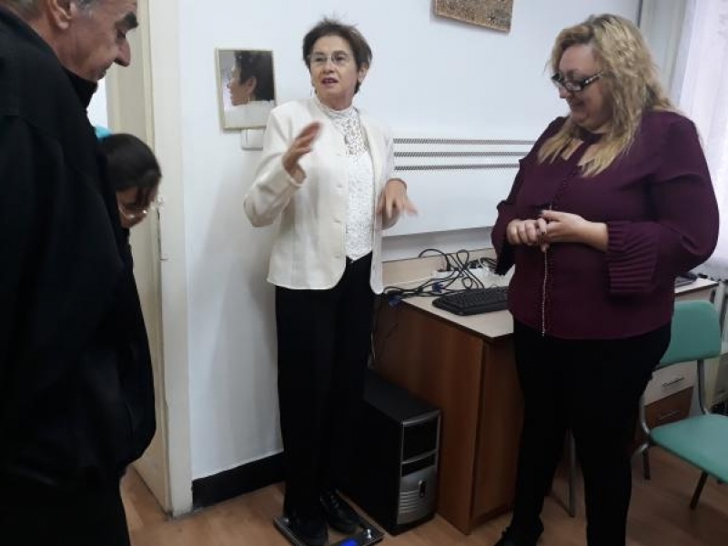 Хората със зрителни нарушения в Свищов отбелязаха Международния ден на белия бастун 