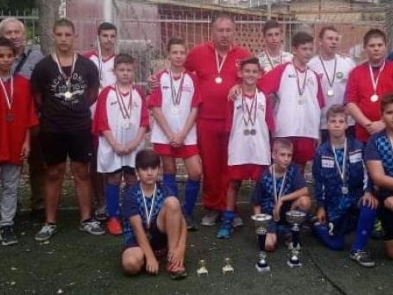 XI-ти турнир по хокей на трева за купа „Цветан Радославов“ се проведе в Свищов