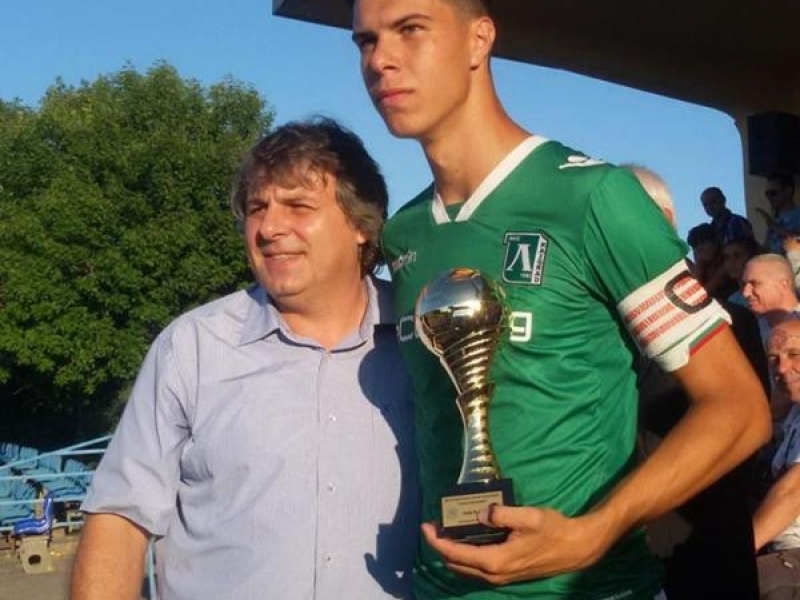Футболистите на „Лудогорец” триумфираха с купата на турнира „Юлиян Манзаров”
