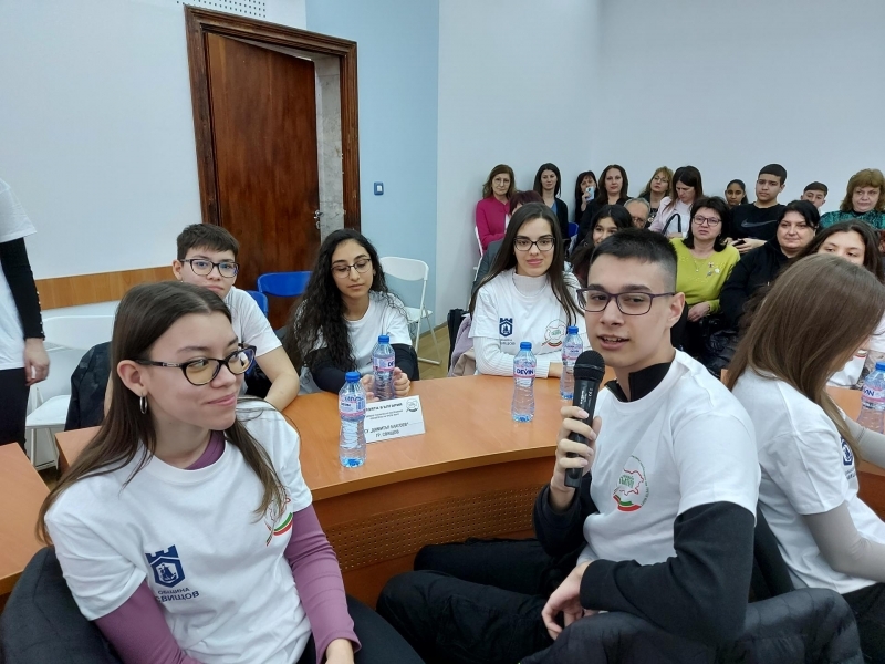 За девета поредна година Община Свищов проведе ученическато състезание „Моята България“  