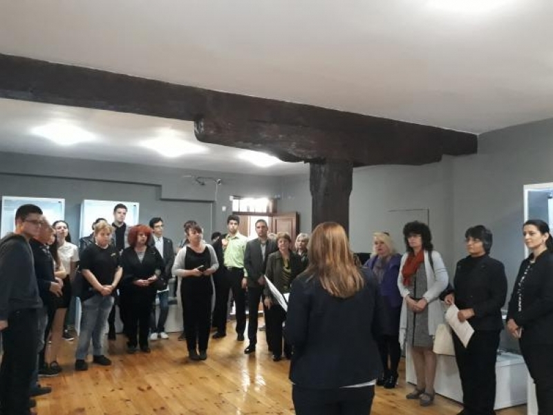 Две изложби посветени на Деня на народните будители бяха открити в Свищов