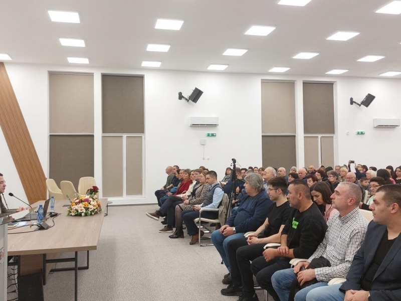 Кметът Генчо Генчев направи своя ежегоден публичен отчет пред жителите на община Свищов 