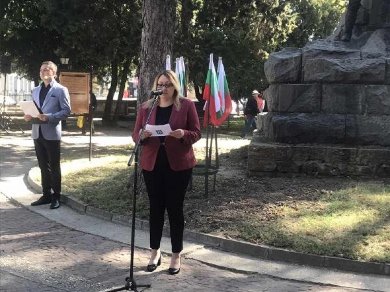 На 22 септември в Свищов тържествено бяха отбелязани 111 години от обявяването на Независимостта на България