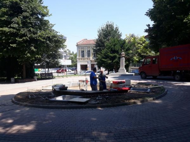 Жителите на Свищов ще се радват на нов фонтан за празника на града