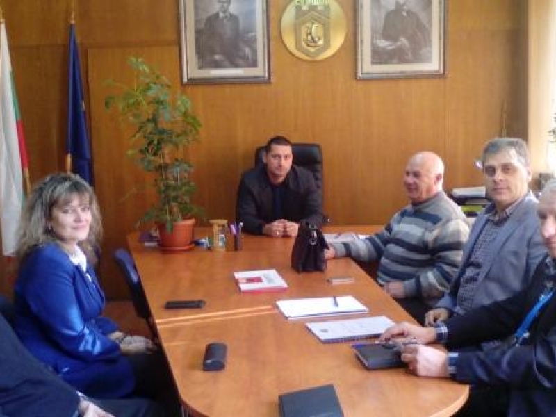 План за защита при бедствия по р. Дунав обсъждаха в Община Свищов 