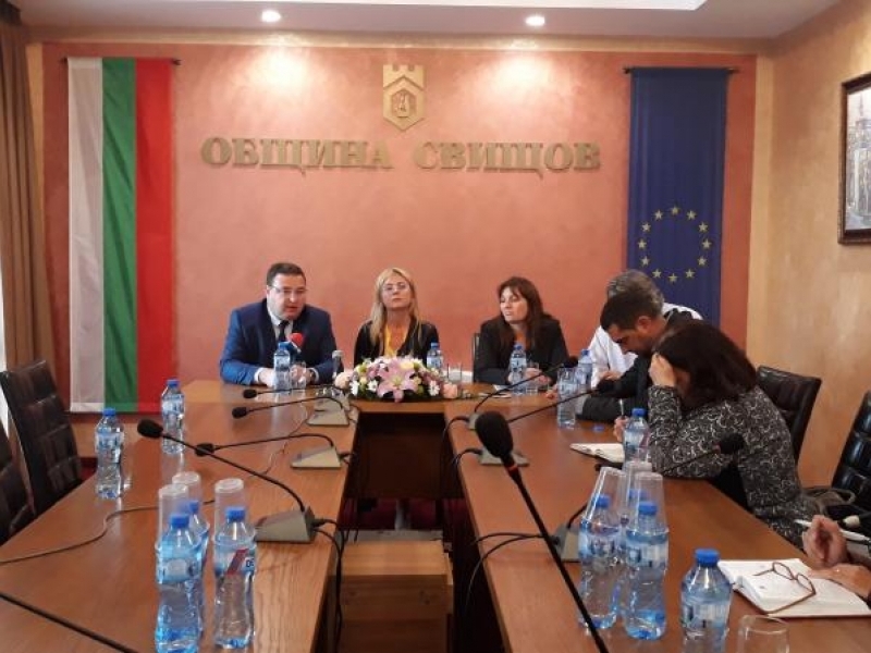 Заместник-министърът на икономиката Лилия Иванова посети Свищов във връзка с развитието на индустриална зона за инвестиции 