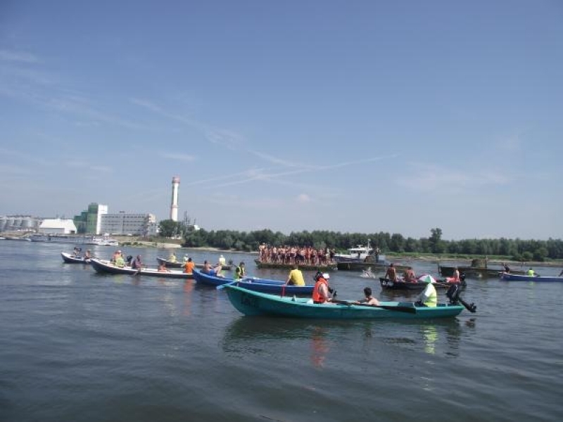 В историческата местност „Паметниците”край Свищов се проведе 57-то масово преплуване на р.Дунав.