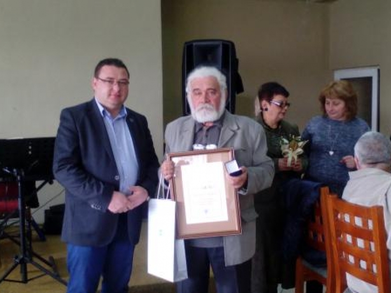 Уредникът на Художествената галерия в Свищов Иван Бонев е удостоен с почетен знак за цялостен принос