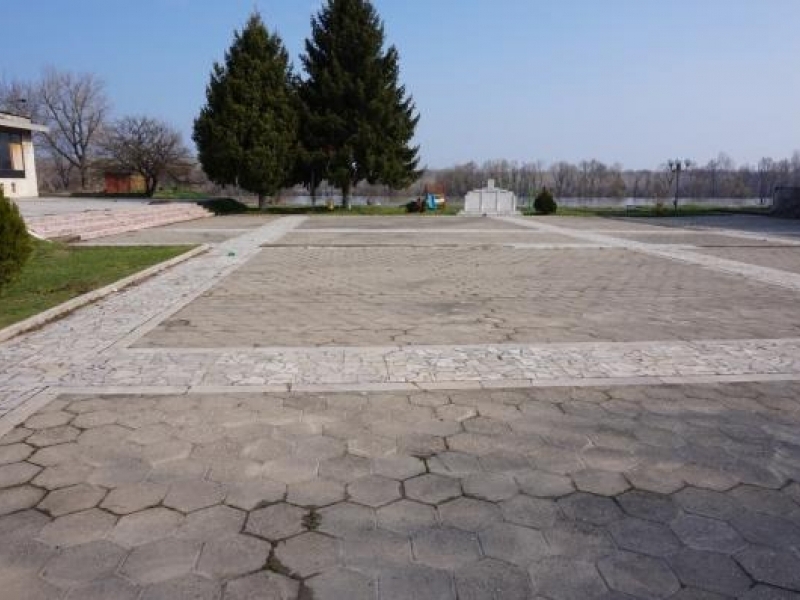 С проект за близо 10 хиляди лева ще бъде облагороден площадът на свищовското село Вардим