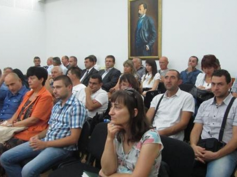 Кметът Благов завърши мандата си с обществено обсъждане на Инвестиционната програма на община Свищов