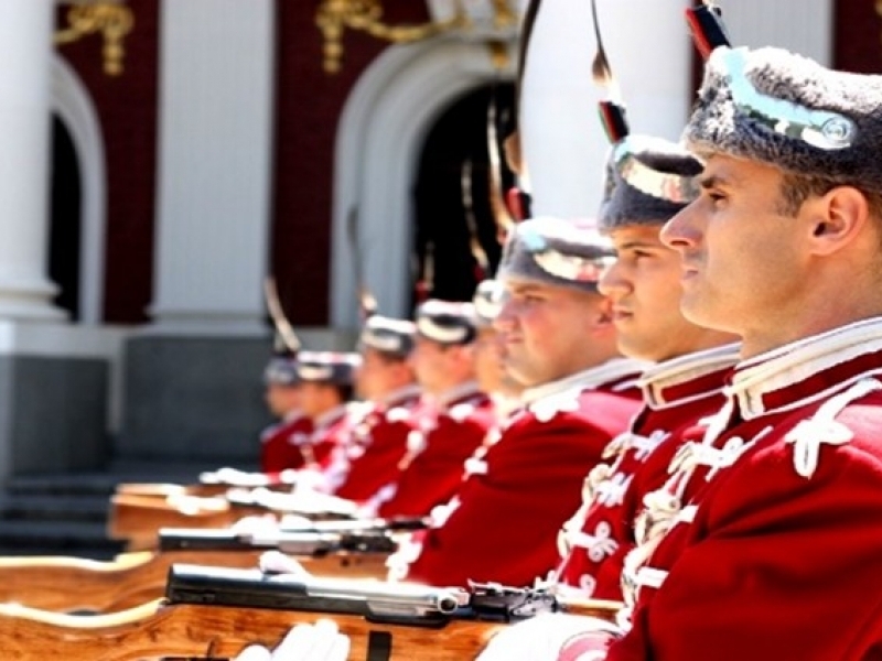 Присъедини се към Българската армия! 