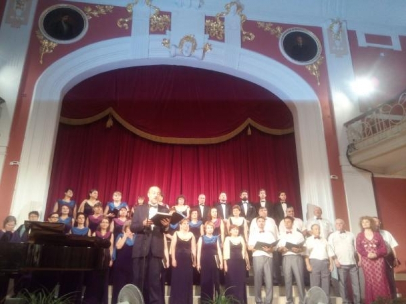 Първи български хор „Янко Мустаков“ подари вълнуващ концерт на свищовската общественост