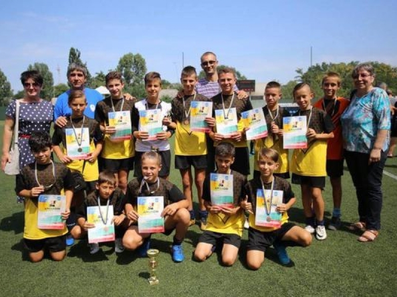 Отлично представяне на младите футболисти на ОФК „Академик“ – Свищов в международен турнир