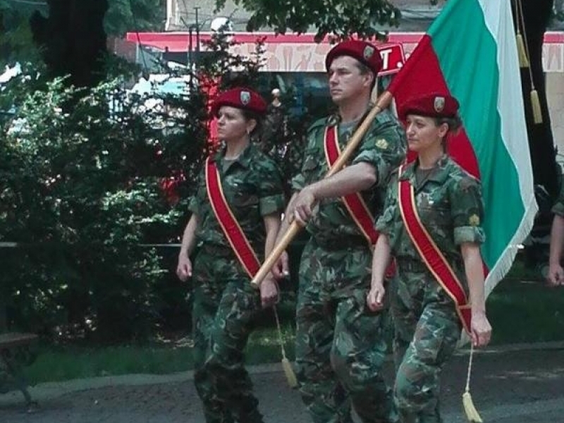 Денят на Ботев и на загиналите за свободата и независимостта на България бе отбелязан и в Свищов