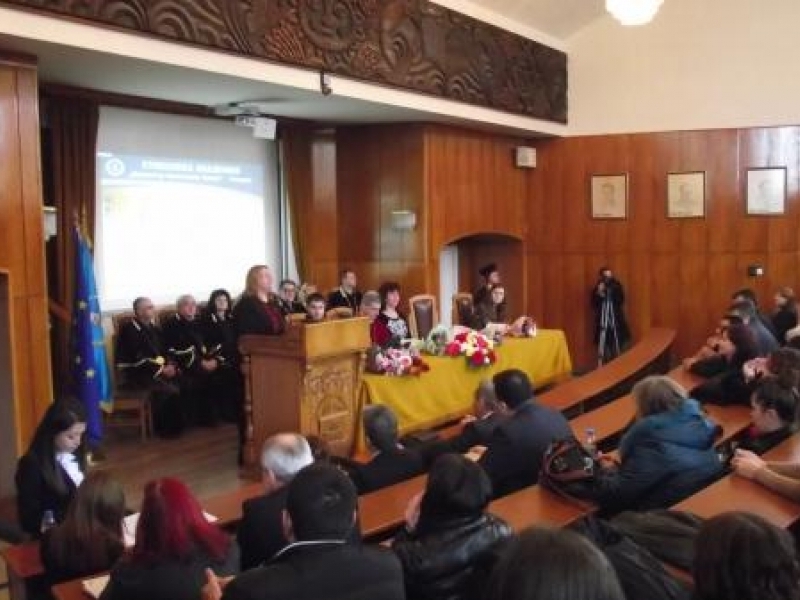 С академично тържество СА „Д. А. Ценов” отбеляза празника на българските студенти
