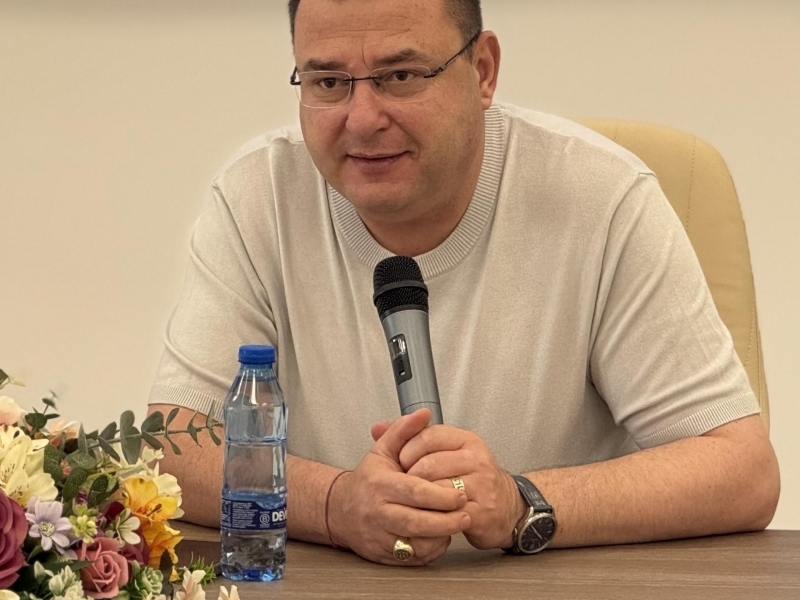  СЪС ЗАКЛЮЧИТЕЛНА ПРЕСКОНФЕРЕНЦИЯ ПРИКЛЮЧИ ИЗПЪЛНЕНИЕТО НА ПРОЕКТ „ИЗГРАЖДАНЕ НА МЛАДЕЖКИ ЦЕНТЪР В ГР. СВИЩОВ“     