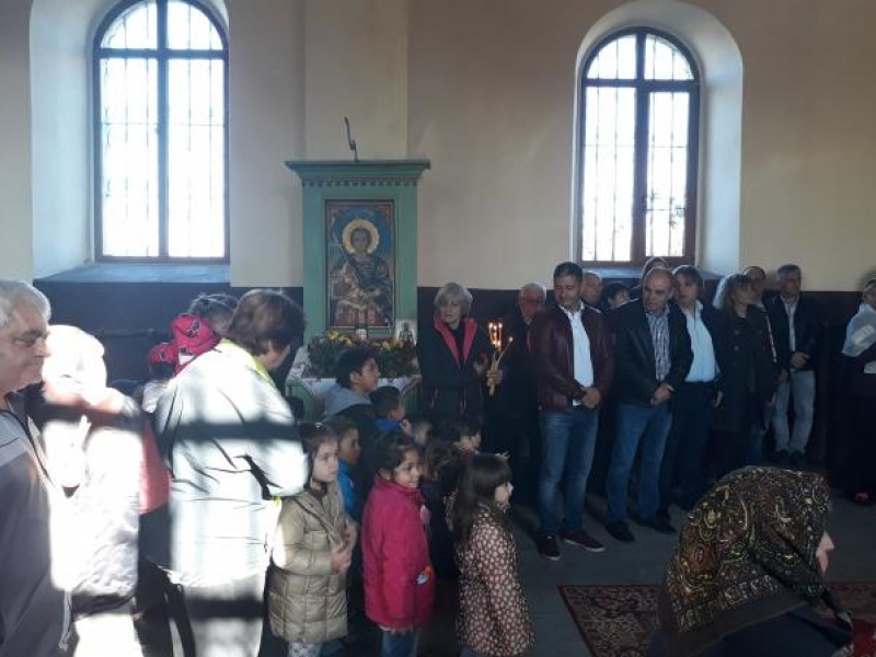 Църквата „Свети Димитър“ в село Козловец отбеляза своята 130 годишна история на храмовия си празник