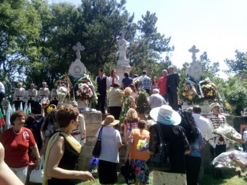 Свищов празнува 140 години Свобода