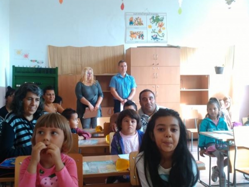 15 септември - училищният звънец отвори вратите на всички училища и детски градини в Община Свищов