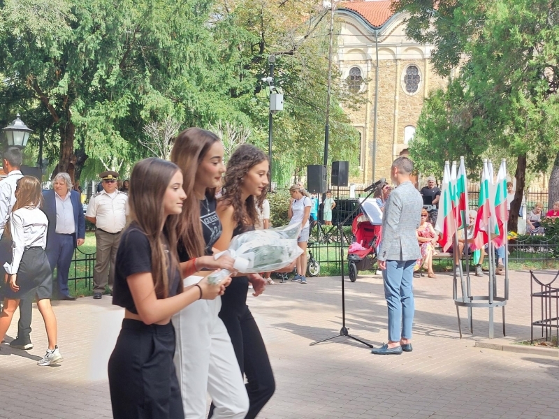 140 години от Съединението на Източна Румелия с Княжество България бяха отбелязани в Свищов 