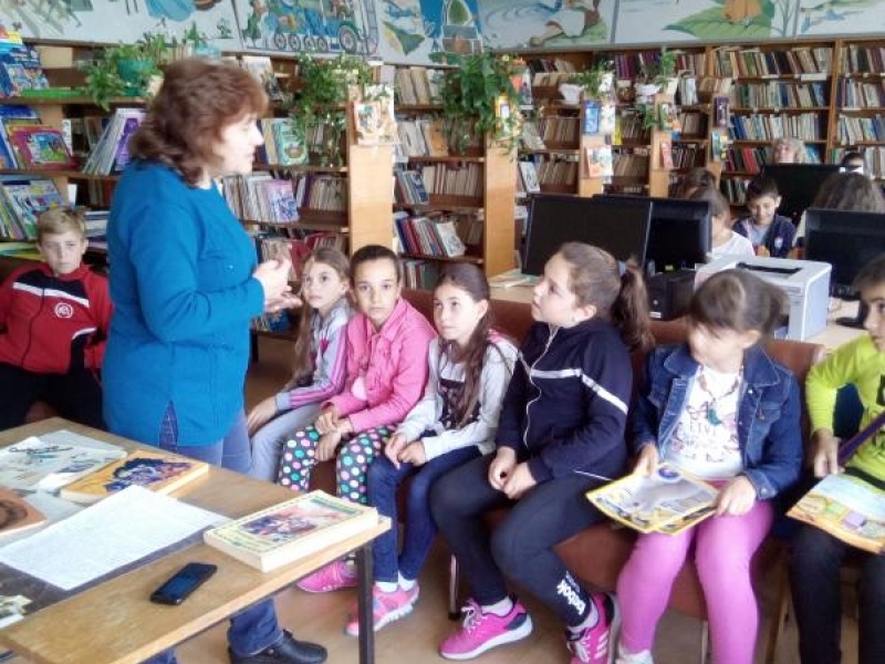 Националната библиотечна седмица стартира в Свищов с беседа за книгата в Градска библиотека 