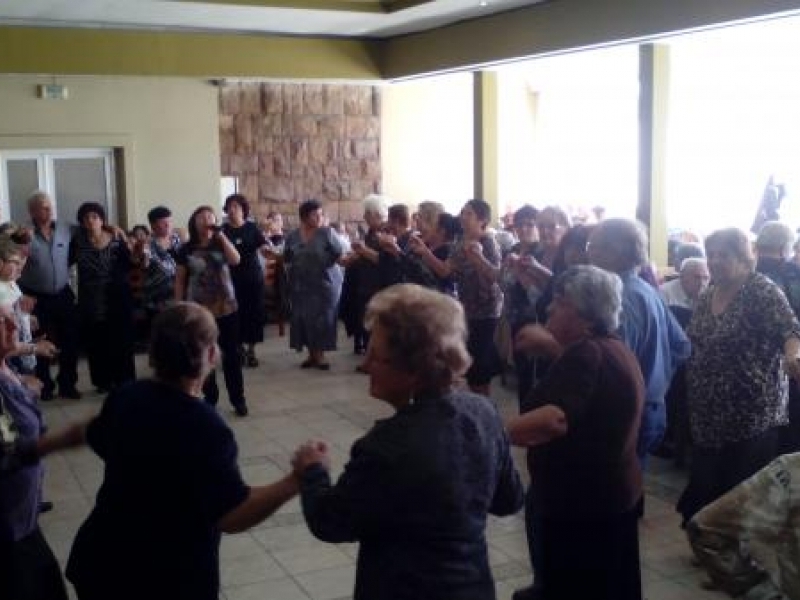 Пенсионерските клубове от община Свищов отпразнуваха заедно Международния ден на възрастните хора