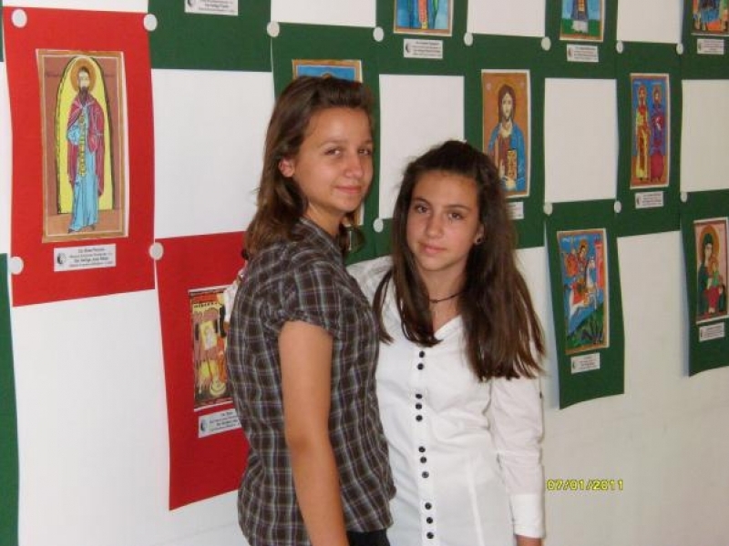 Във Виена подредиха изложба от икони на деца от село Ореш