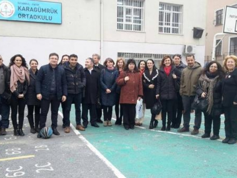 Първа транснационална среща  по програма Еразъм + се проведе в Истанбул, Турция