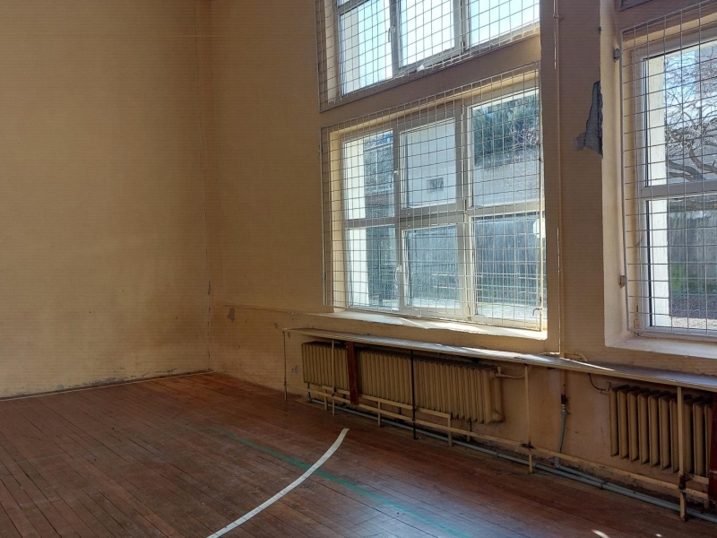 Със средства от МОН започва ремонт на физкултурния салон в СУ „Николай Катранов“ – Свищов за близо 250 хил. евро 