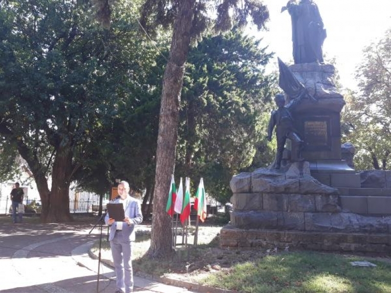 135-годишнината от Съединението на България бе отбелязана в Свищов